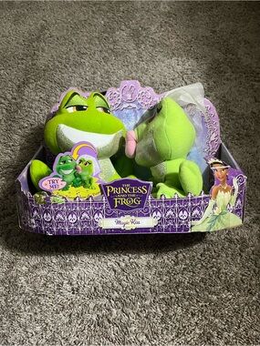 Disney Princess And The Frog Magic Kiss Tiana & Naveen Plush 2009 Mattel
